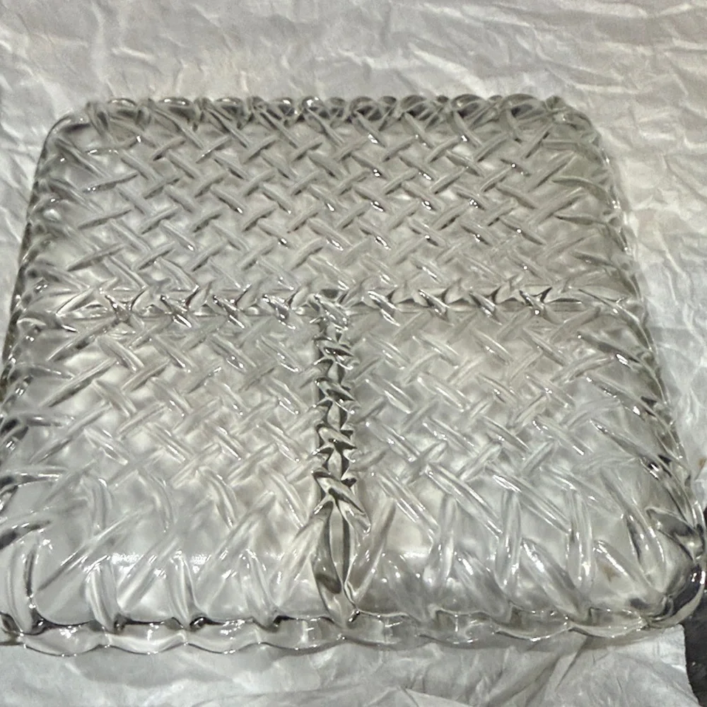 Clear Glass Vanity Tray with Woven Design